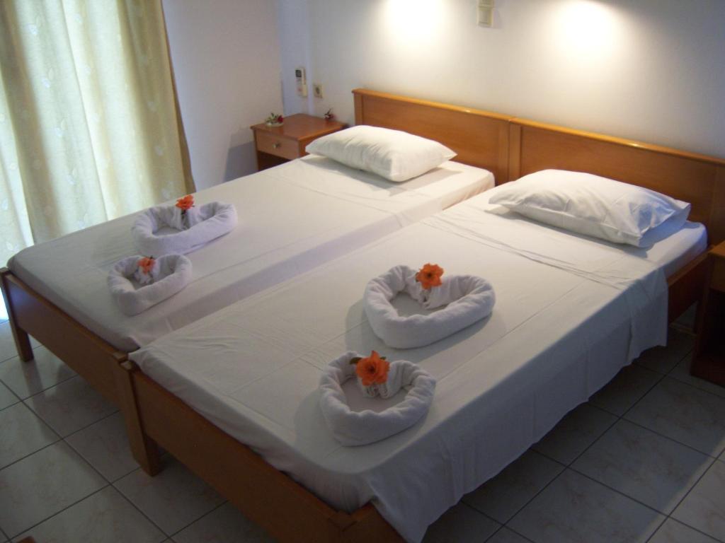 Despina Studios Agia Marina Chambre photo